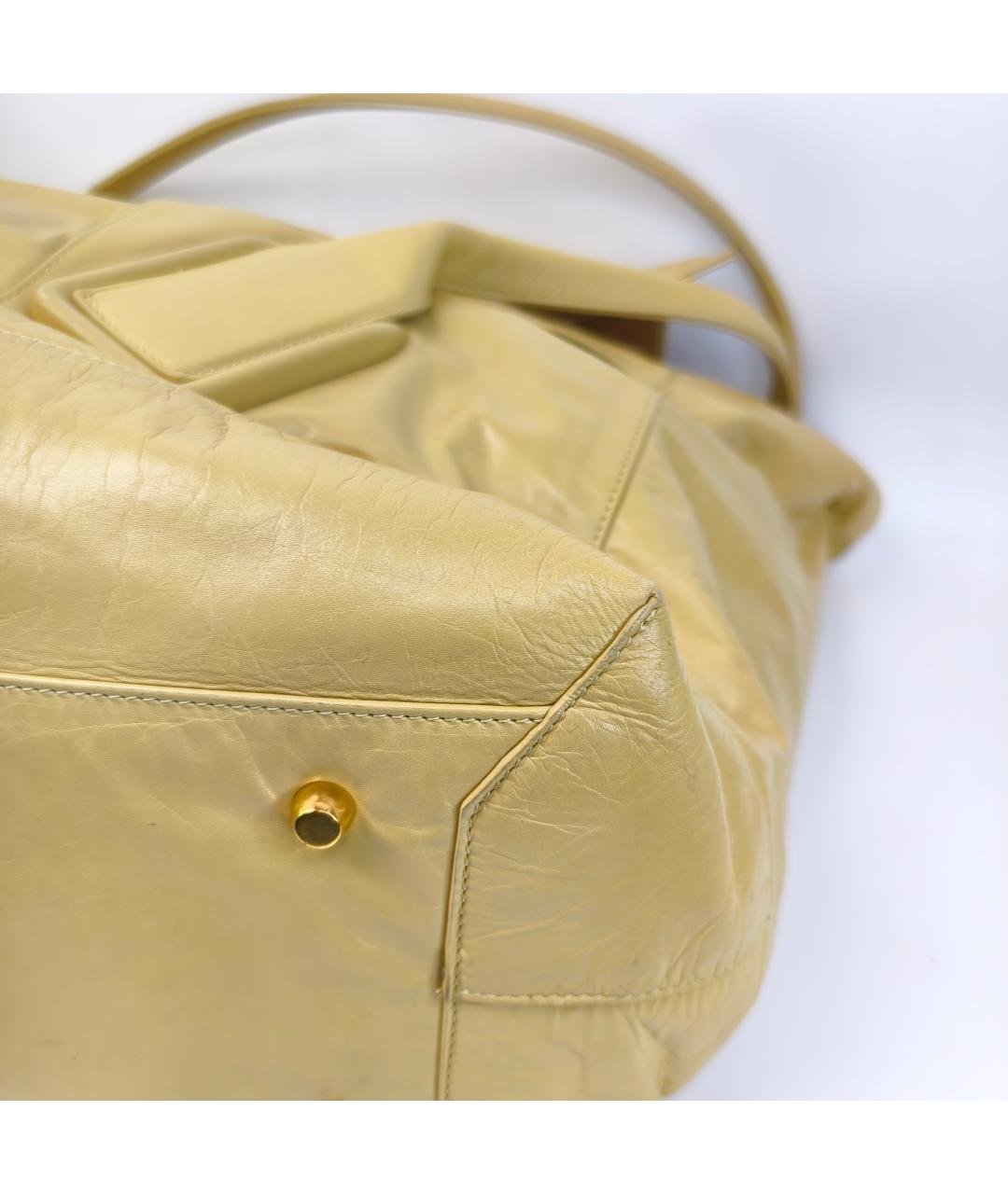 BOTTEGA VENETA Золотая кожаная сумка через плечо, фото 6