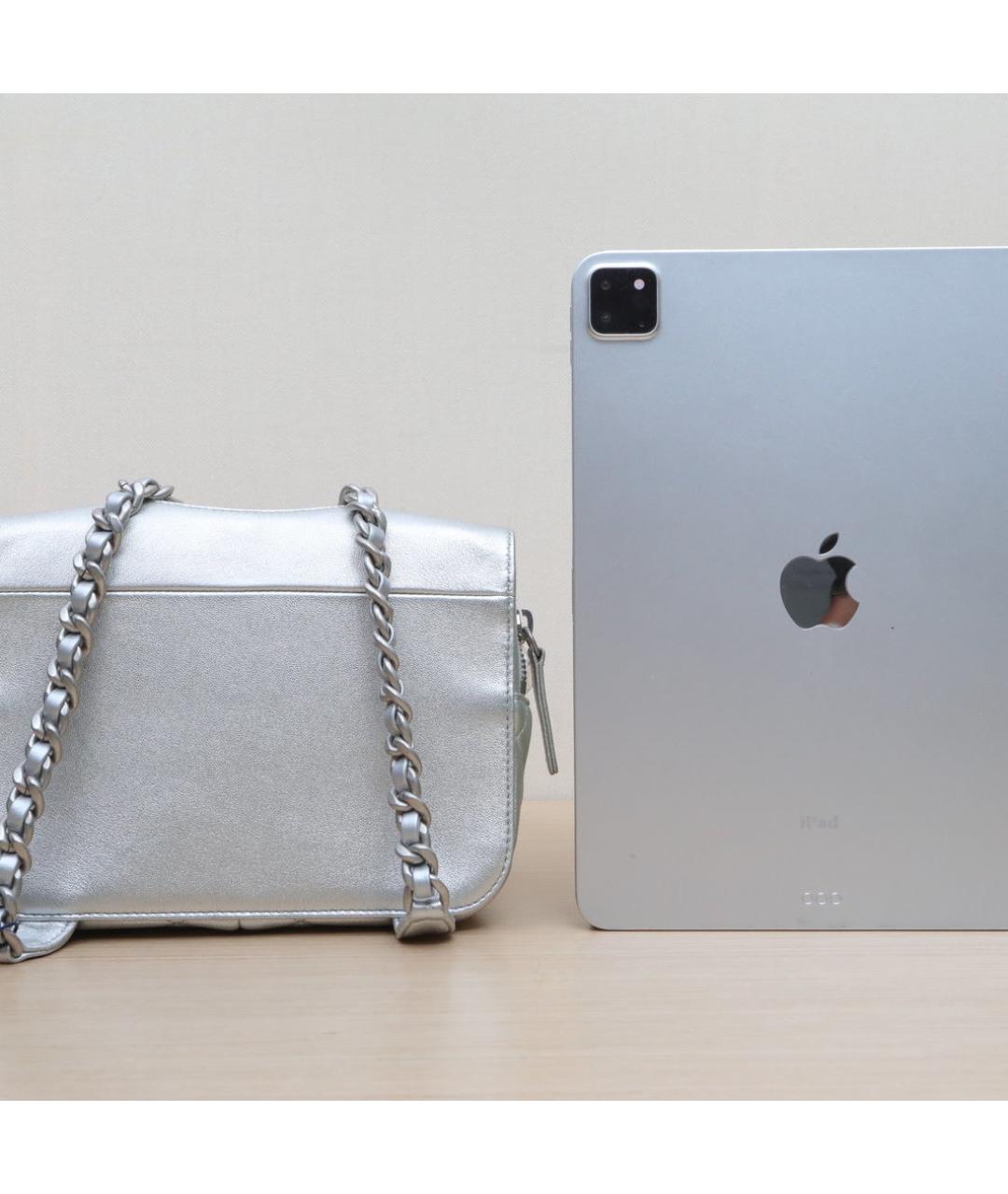 CHANEL Серебряная кожаная сумка через плечо, фото 7