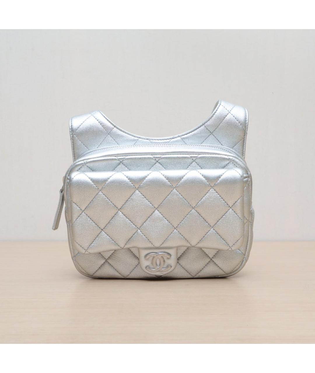 CHANEL Серебряная кожаная сумка через плечо, фото 3