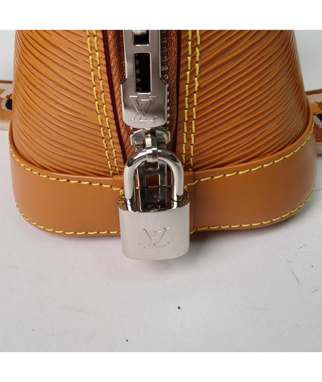 LOUIS VUITTON Коричневая кожаная сумка через плечо, фото 8