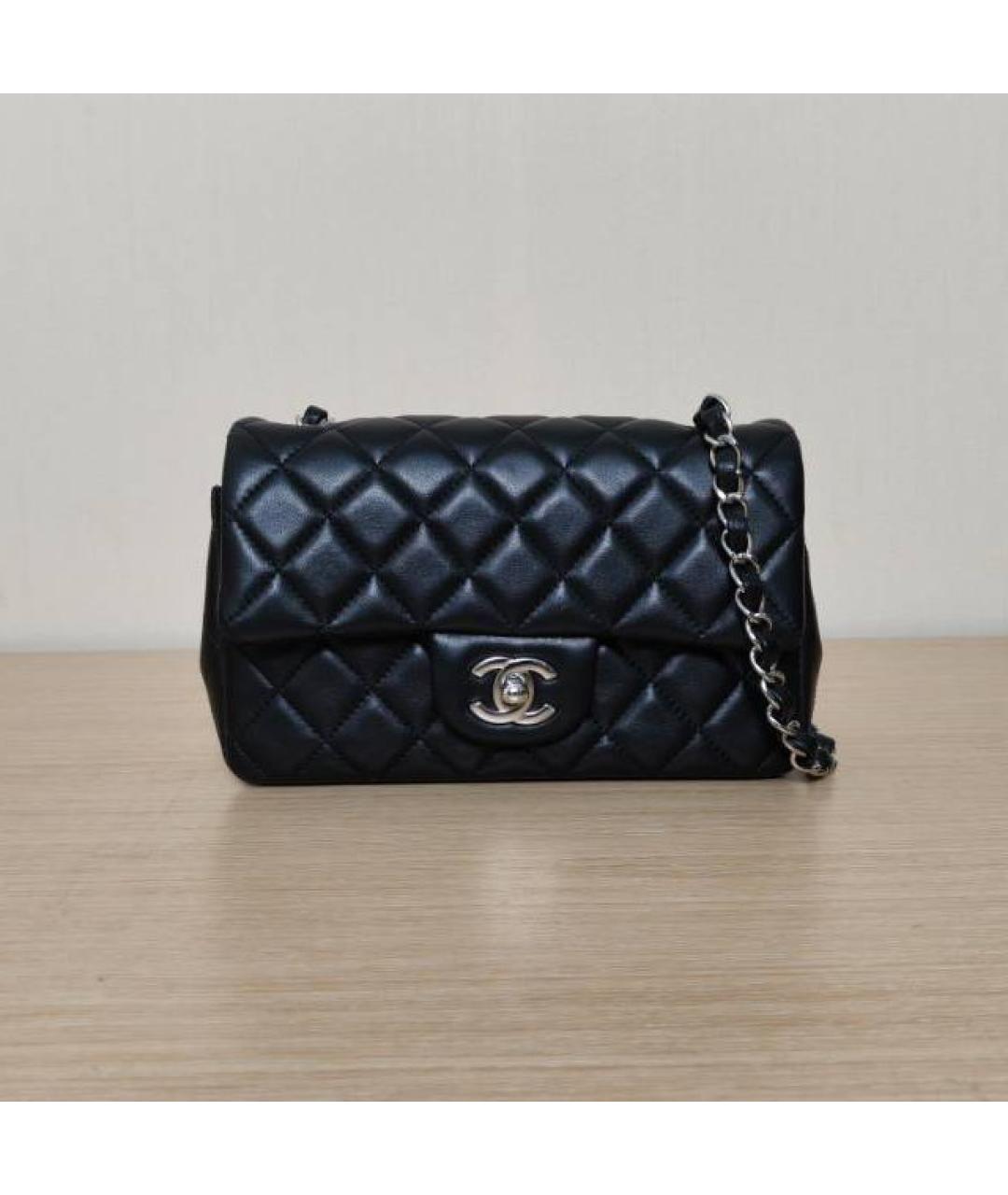 CHANEL Черная кожаная сумка через плечо, фото 2