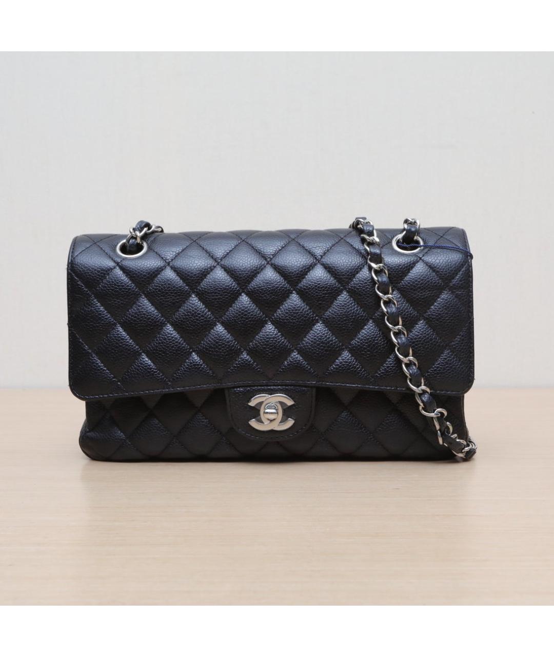 CHANEL Черная кожаная сумка через плечо, фото 3