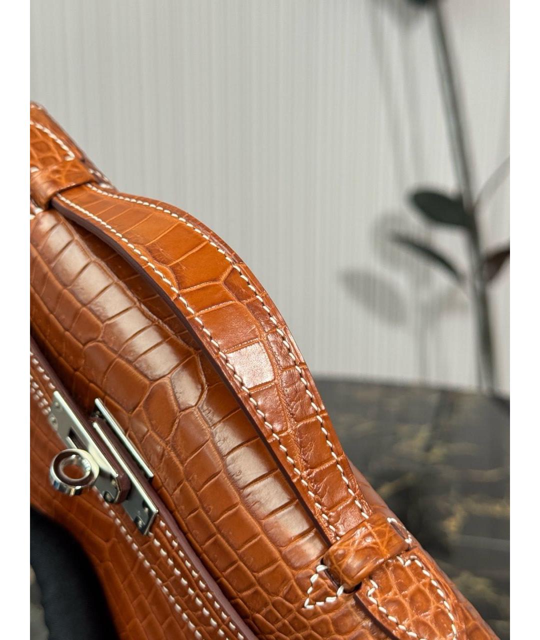 HERMES Коричневая сумка с короткими ручками из экзотической кожи, фото 4