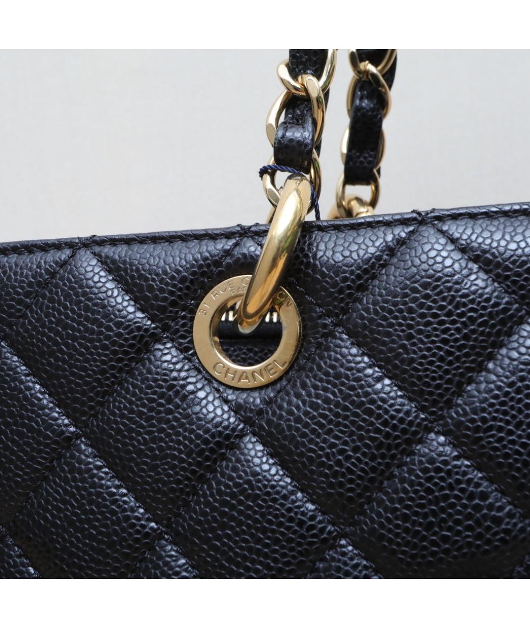 CHANEL Черная кожаная сумка через плечо, фото 7