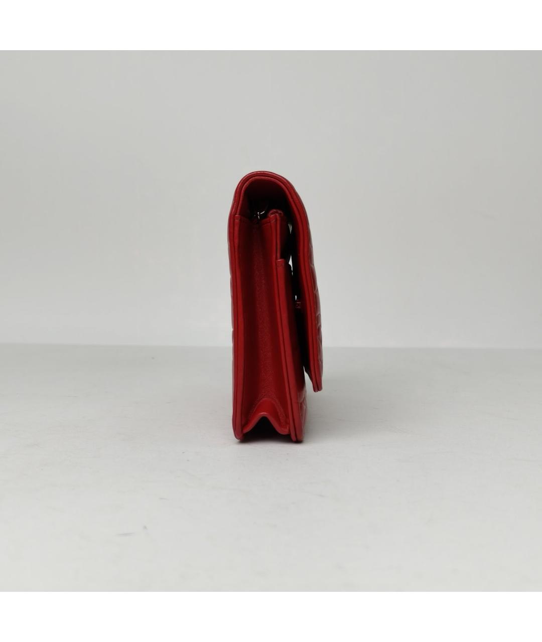 CHANEL Красная кожаная сумка через плечо, фото 5