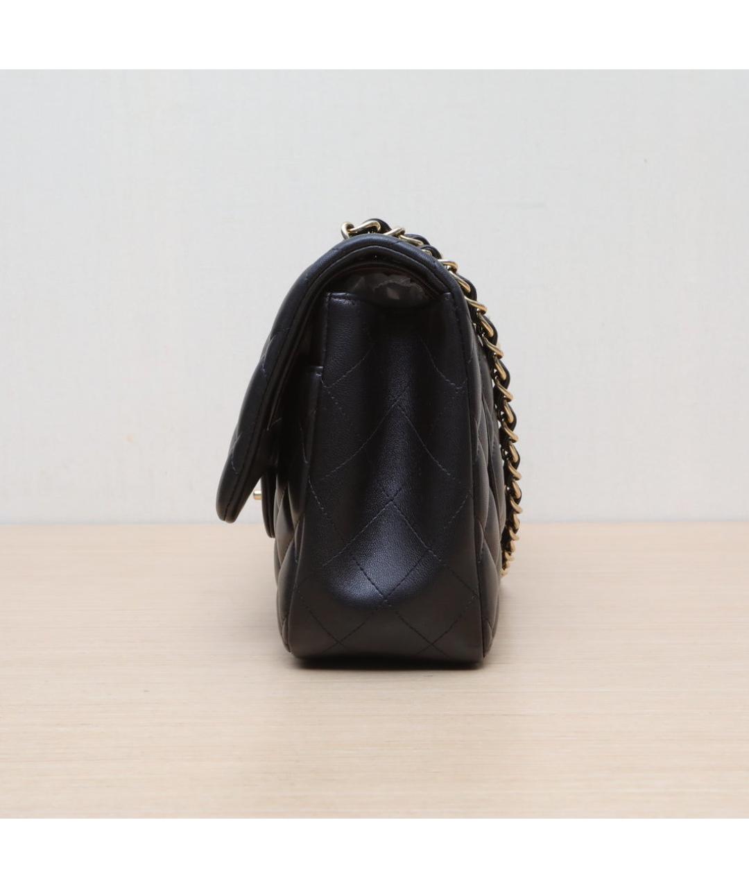 CHANEL Черная кожаная сумка через плечо, фото 4
