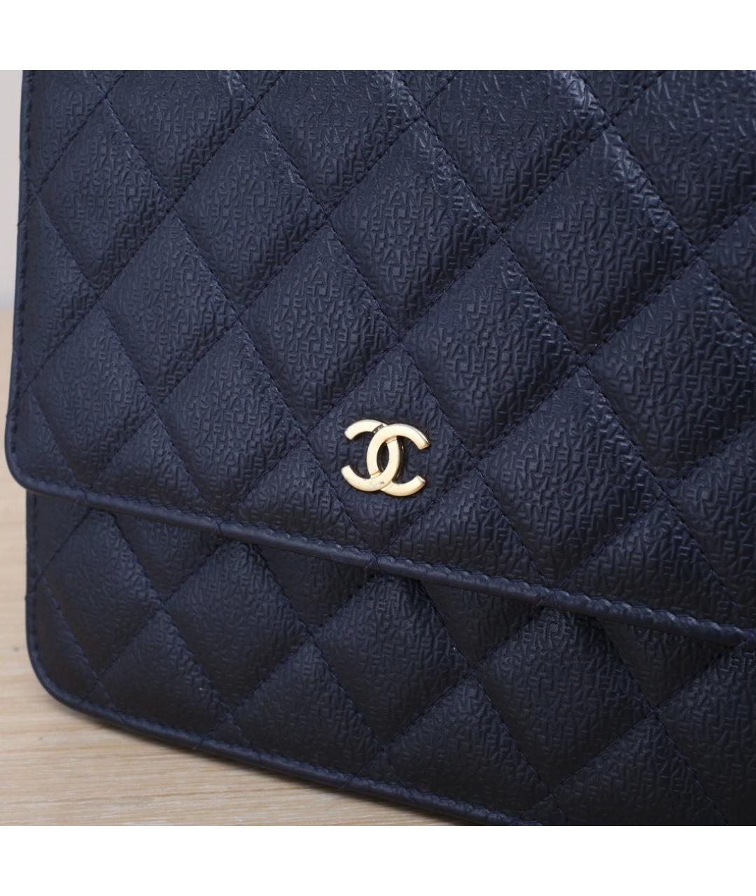 CHANEL Темно-синяя кожаная сумка через плечо, фото 8