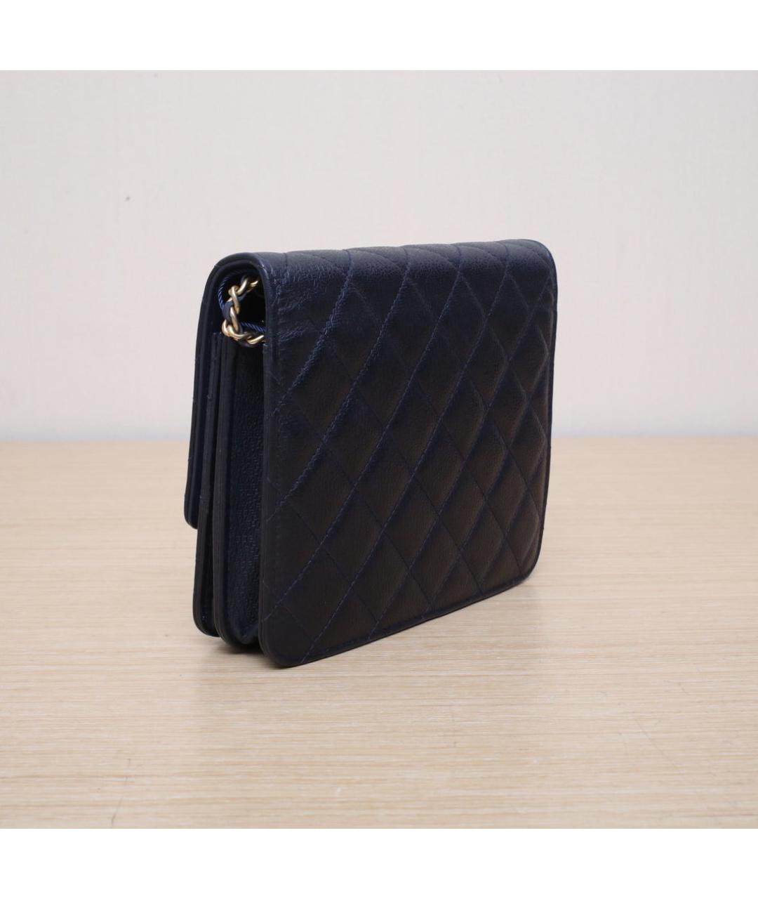 CHANEL Темно-синяя кожаная сумка через плечо, фото 6