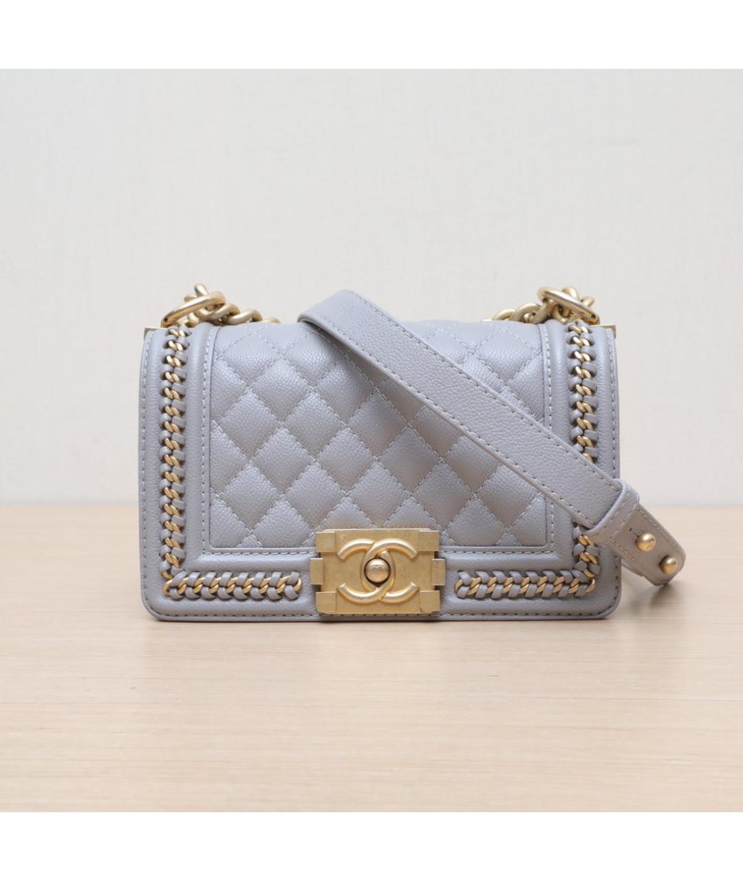 CHANEL Серая кожаная сумка через плечо, фото 3