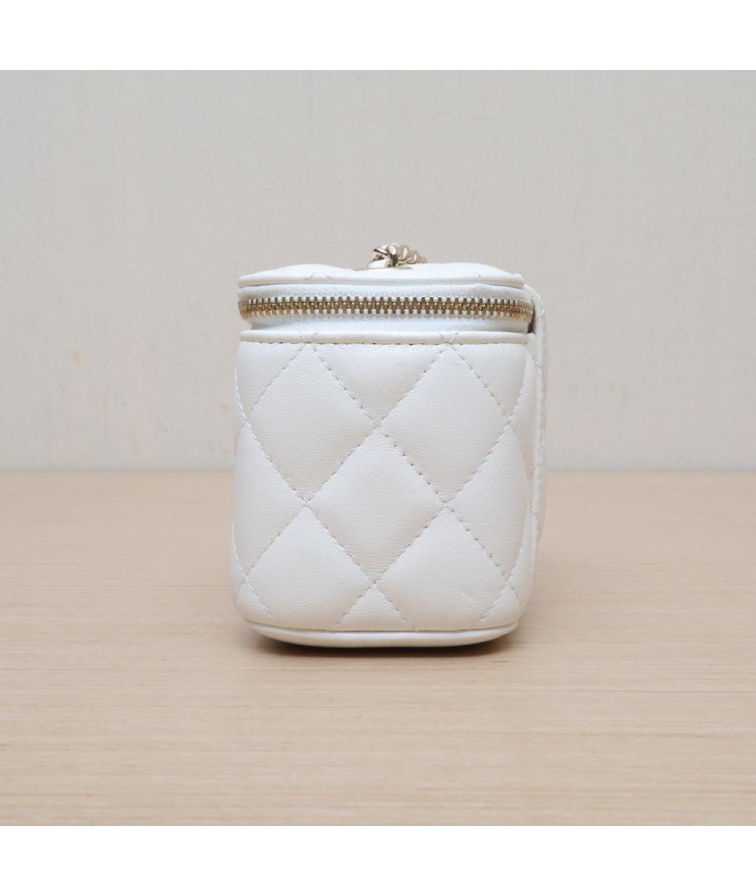 CHANEL Белая кожаная сумка через плечо, фото 4