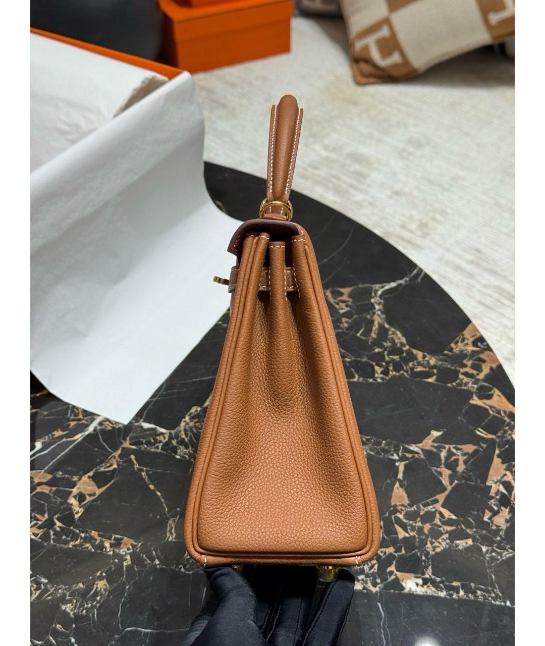 HERMES Коричневая кожаная сумка с короткими ручками, фото 2