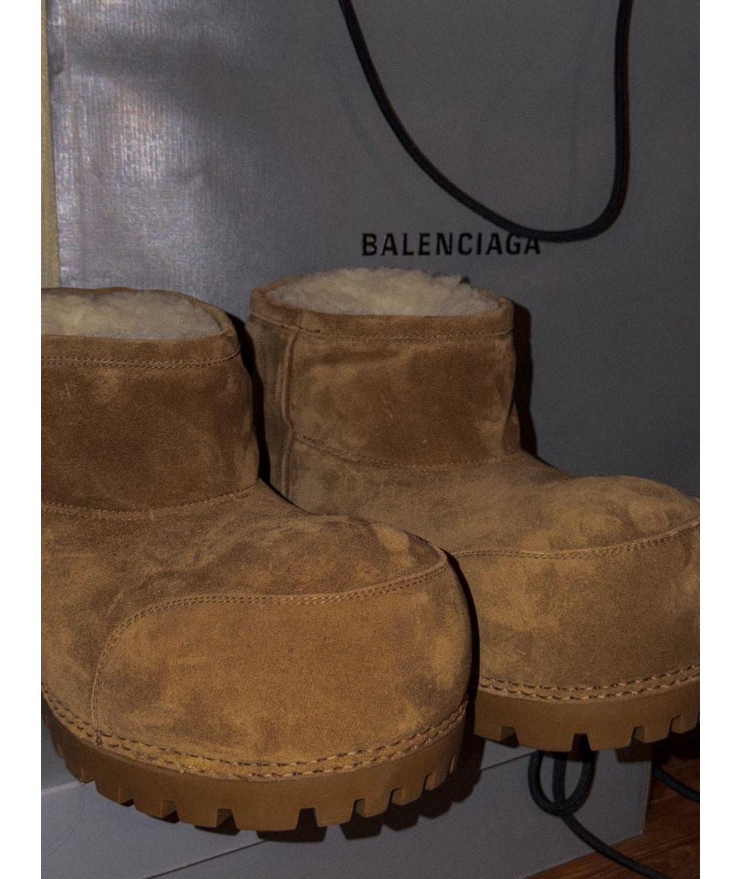 BALENCIAGA Коричневые замшевые ботинки, фото 3