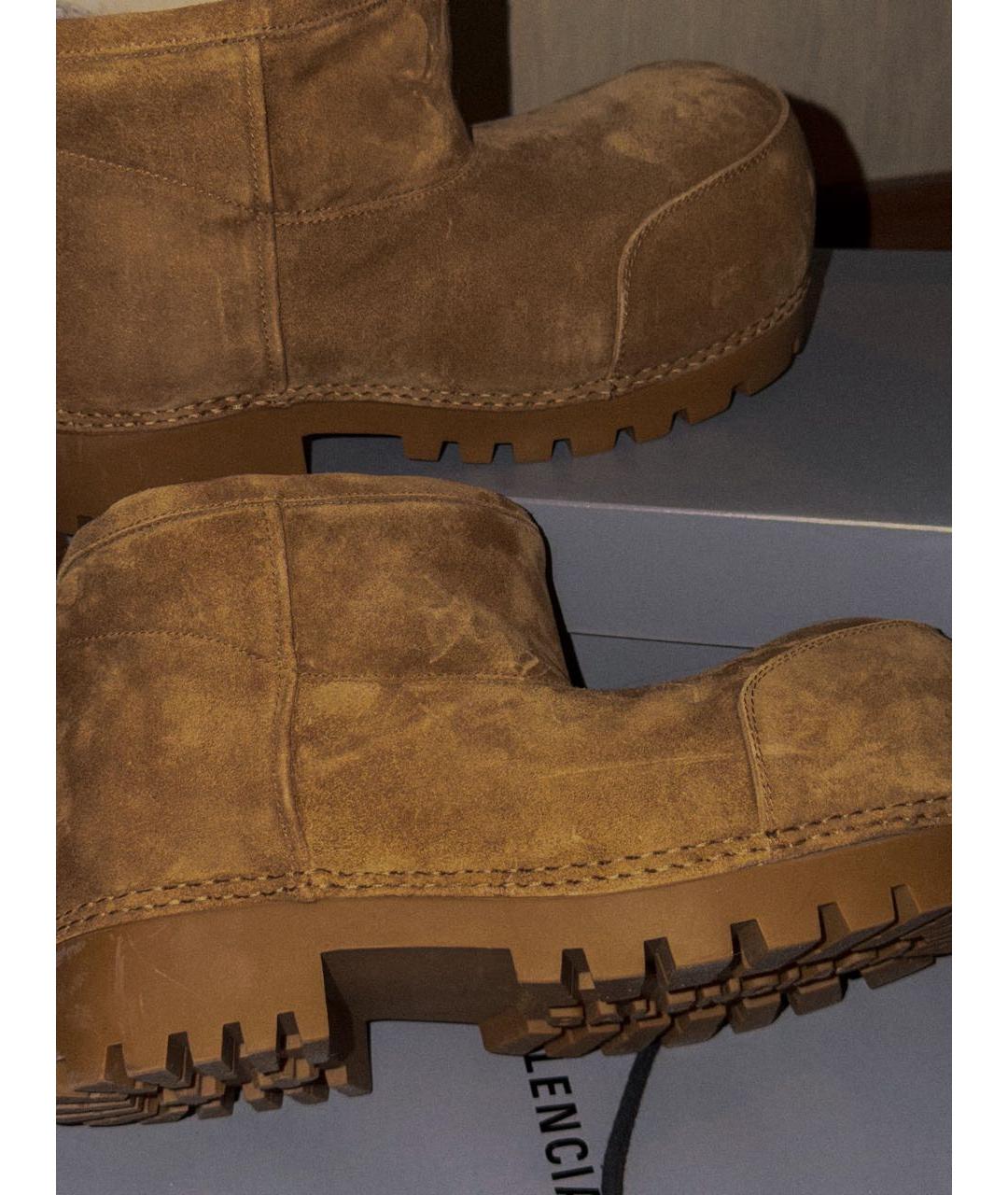 BALENCIAGA Коричневые замшевые ботинки, фото 6