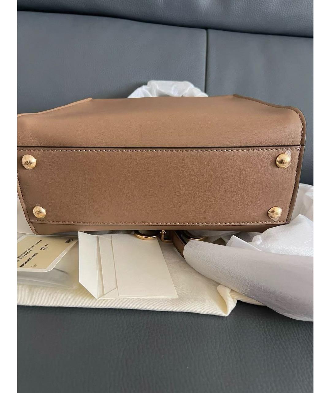 FENDI Бежевая кожаная сумка с короткими ручками, фото 5