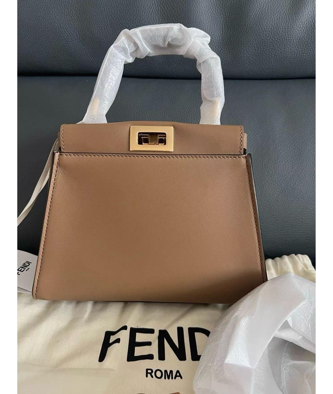 FENDI Бежевая кожаная сумка с короткими ручками, фото 3