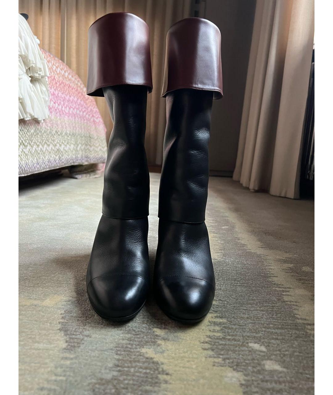 CHANEL Черные кожаные сапоги, фото 2
