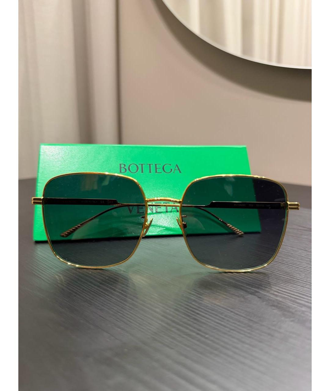 BOTTEGA VENETA Золотые металлические солнцезащитные очки, фото 4