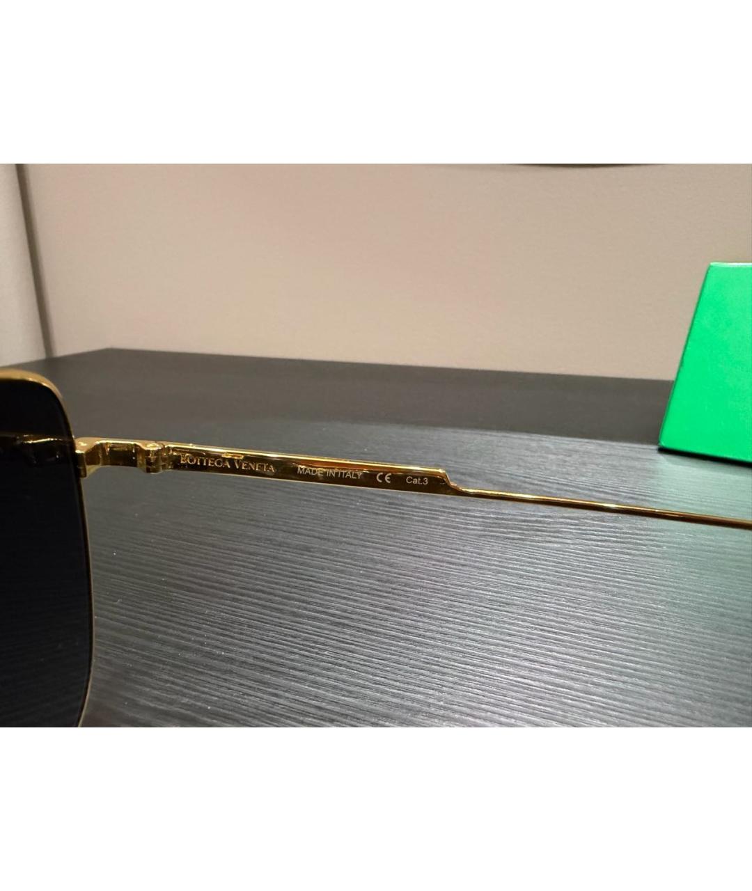BOTTEGA VENETA Золотые металлические солнцезащитные очки, фото 5
