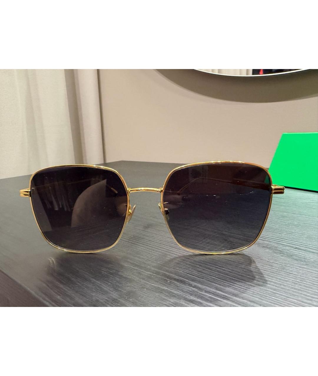 BOTTEGA VENETA Золотые металлические солнцезащитные очки, фото 6