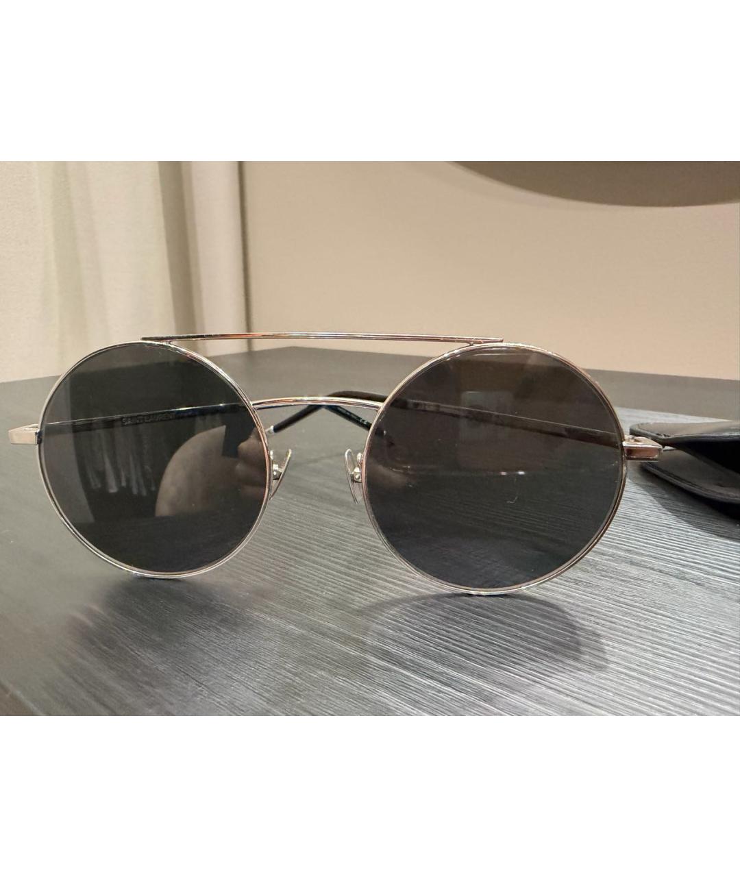 SAINT LAURENT Серебряные металлические солнцезащитные очки, фото 7