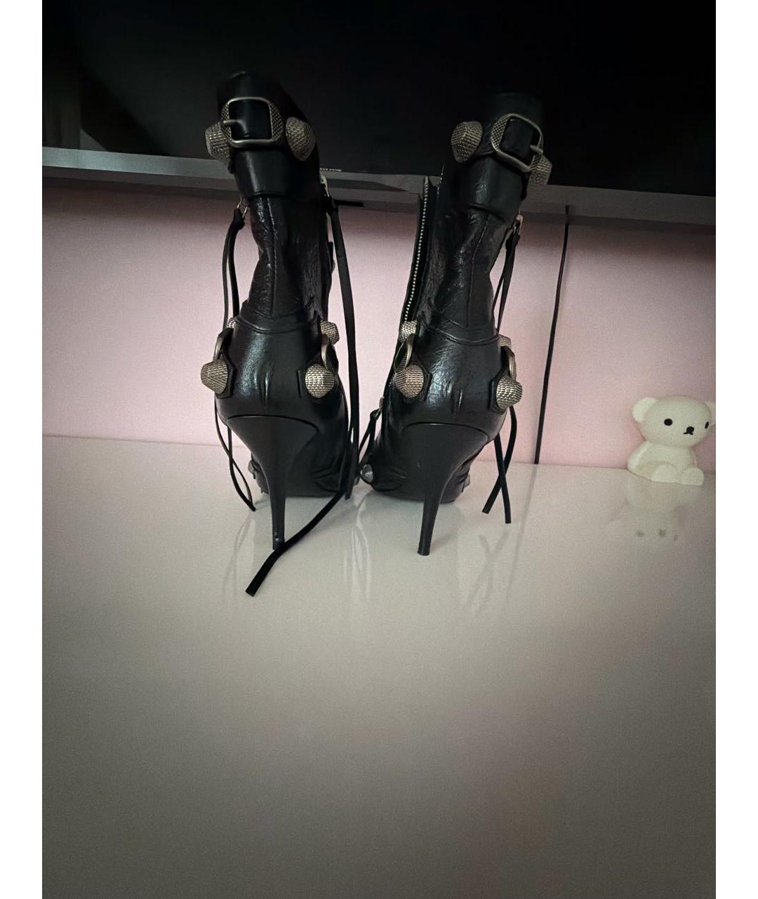 BALENCIAGA Черные кожаные ботильоны, фото 4