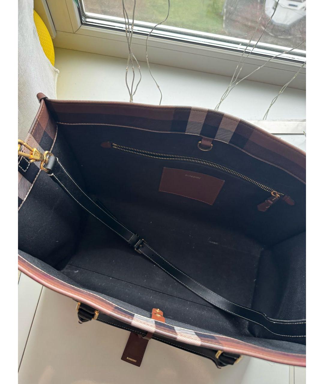 BURBERRY Коричневая кожаная сумка тоут, фото 4