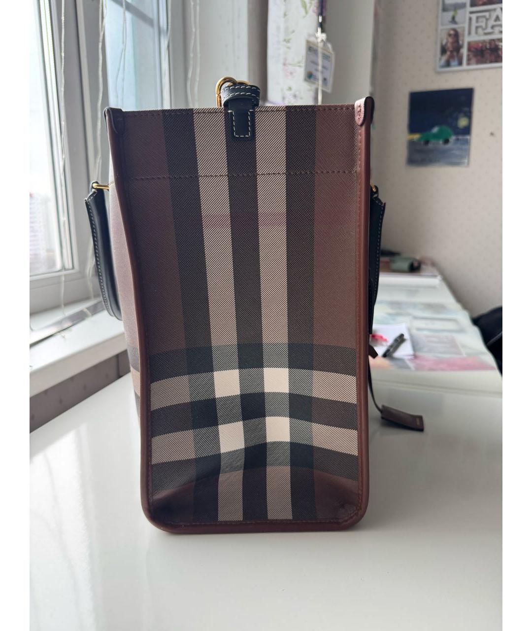 BURBERRY Коричневая кожаная сумка тоут, фото 2