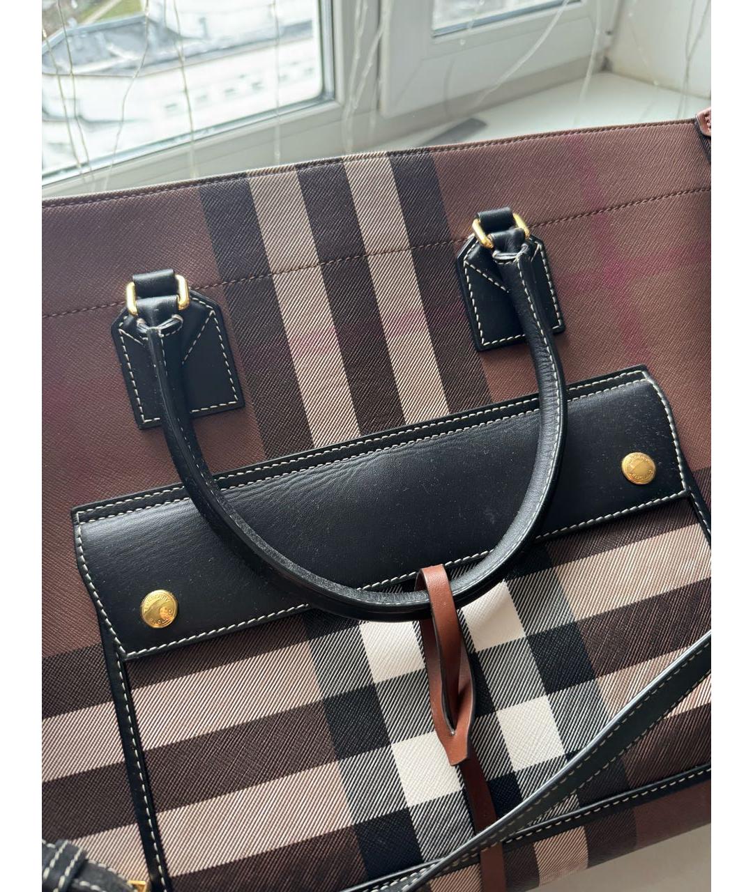 BURBERRY Коричневая кожаная сумка тоут, фото 6