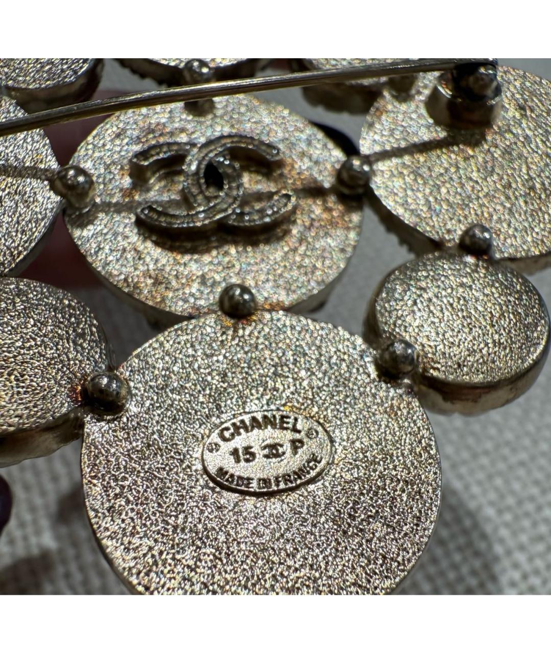 CHANEL Белая металлическая булавка / брошь, фото 4
