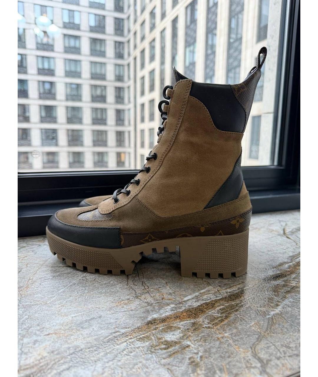 LOUIS VUITTON Коричневые замшевые ботинки, фото 7