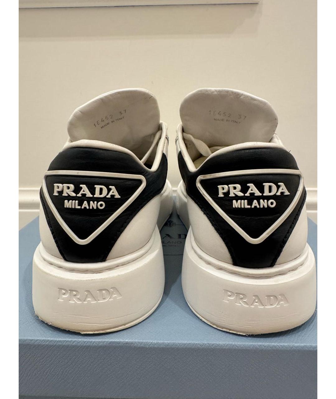 PRADA Белые кожаные кроссовки, фото 4