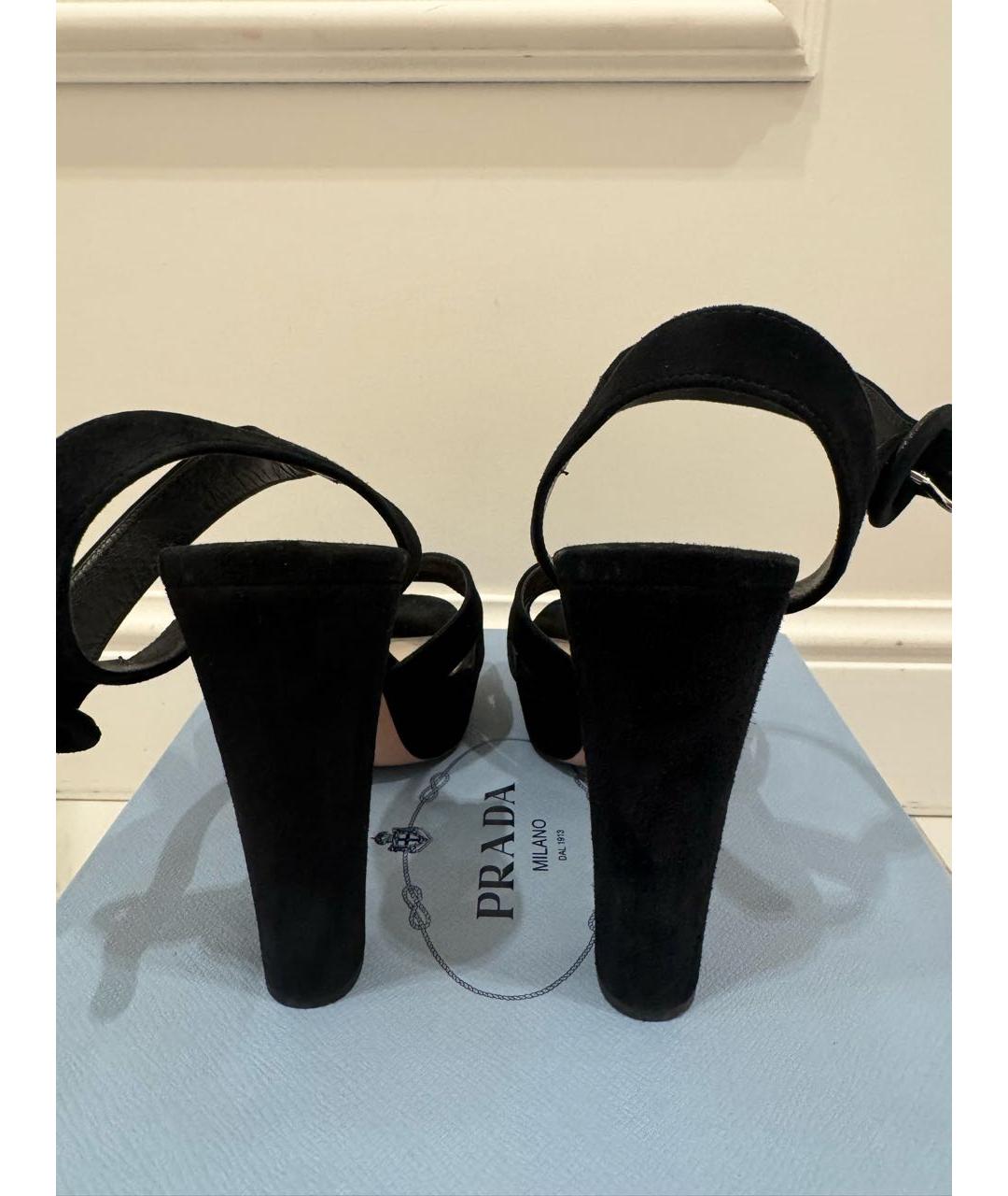PRADA Черные замшевые босоножки, фото 3