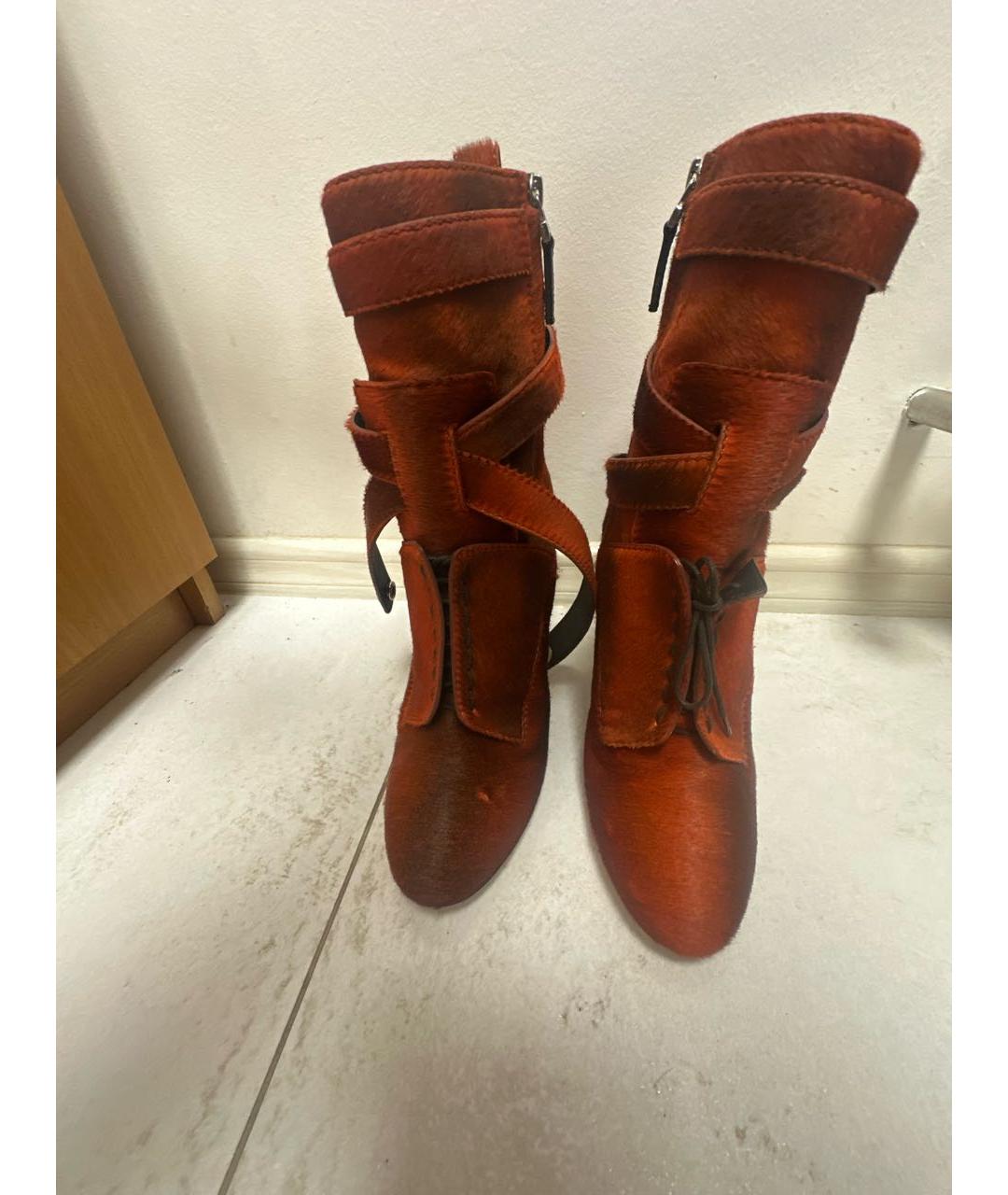 FENDI Оранжевое ботильоны из экзотической кожи, фото 2