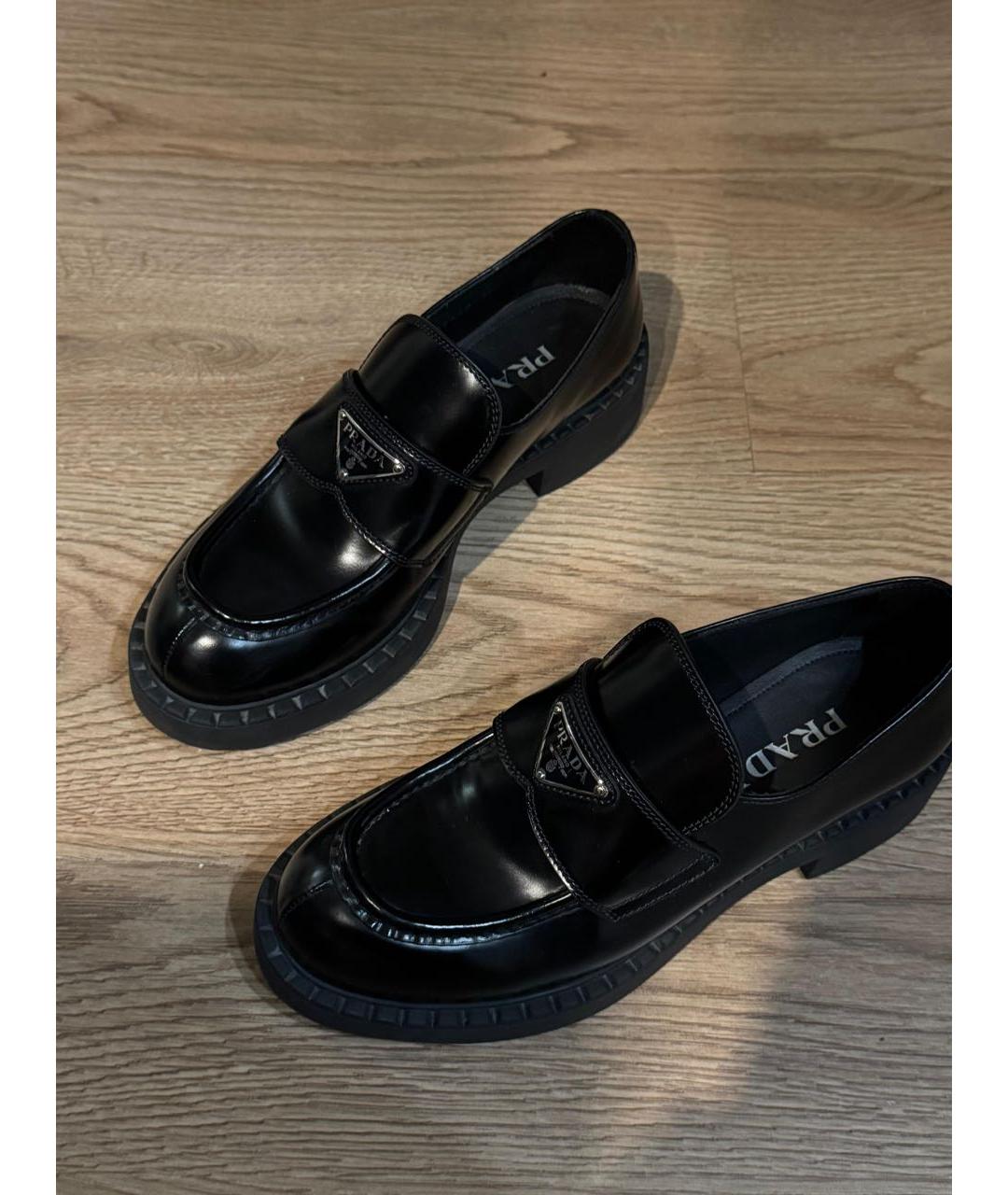 PRADA Черные кожаные лоферы, фото 2