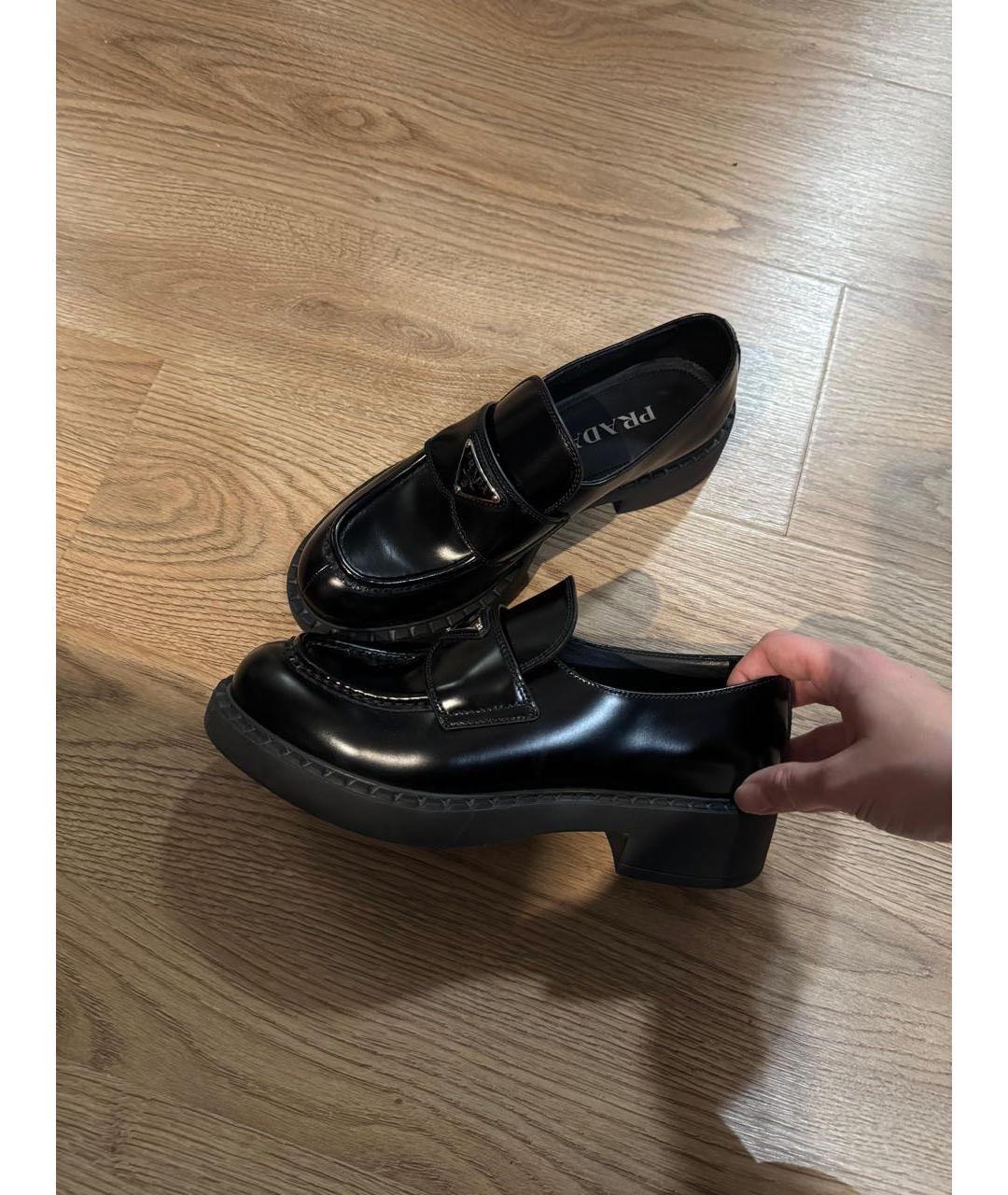 PRADA Черные кожаные лоферы, фото 5