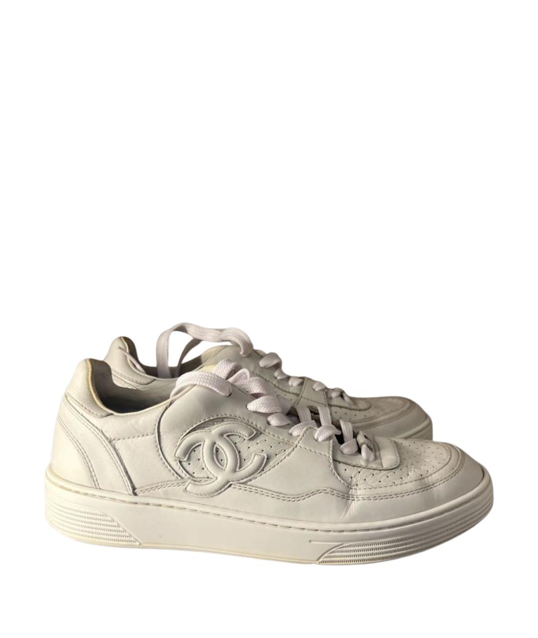 CHANEL Белые кожаные кеды, фото 1