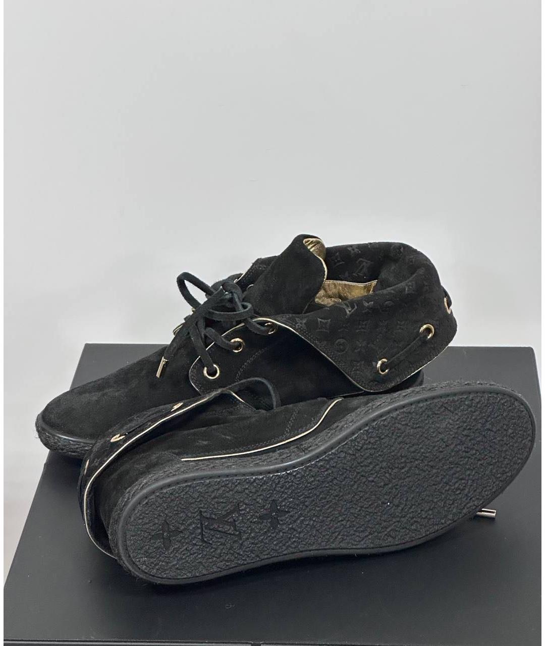 LOUIS VUITTON Черные замшевые кеды, фото 4