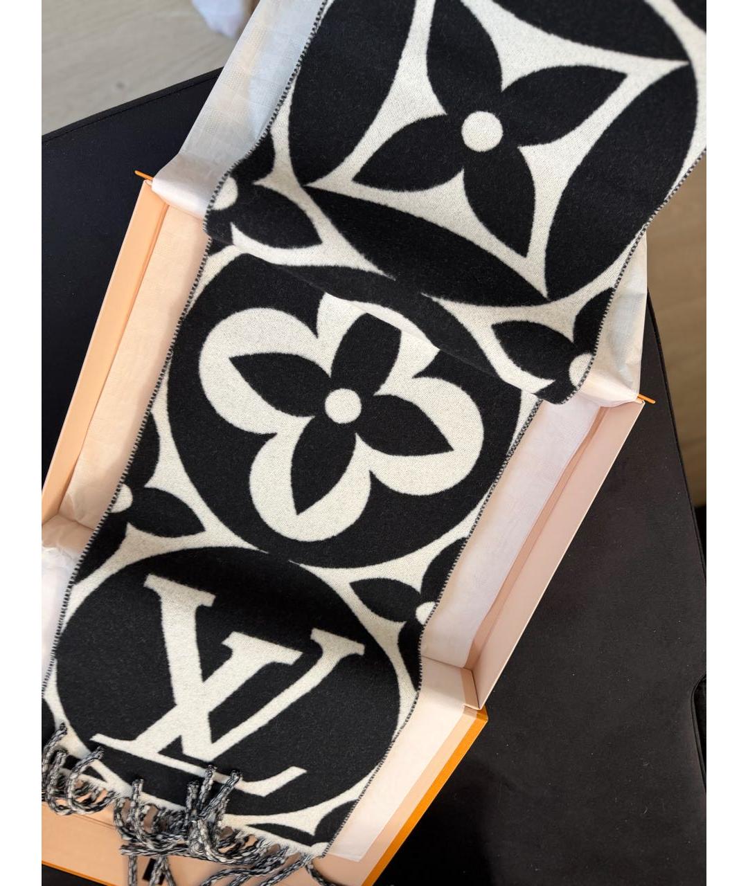 LOUIS VUITTON Черный шерстяной шарф, фото 2