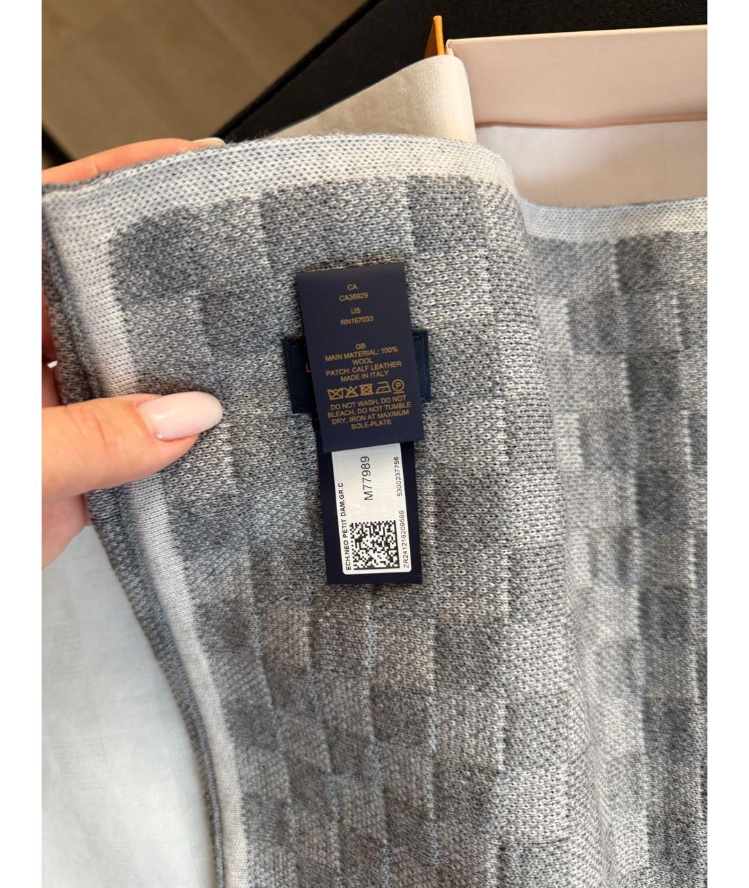 LOUIS VUITTON Серый шерстяной шарф, фото 4