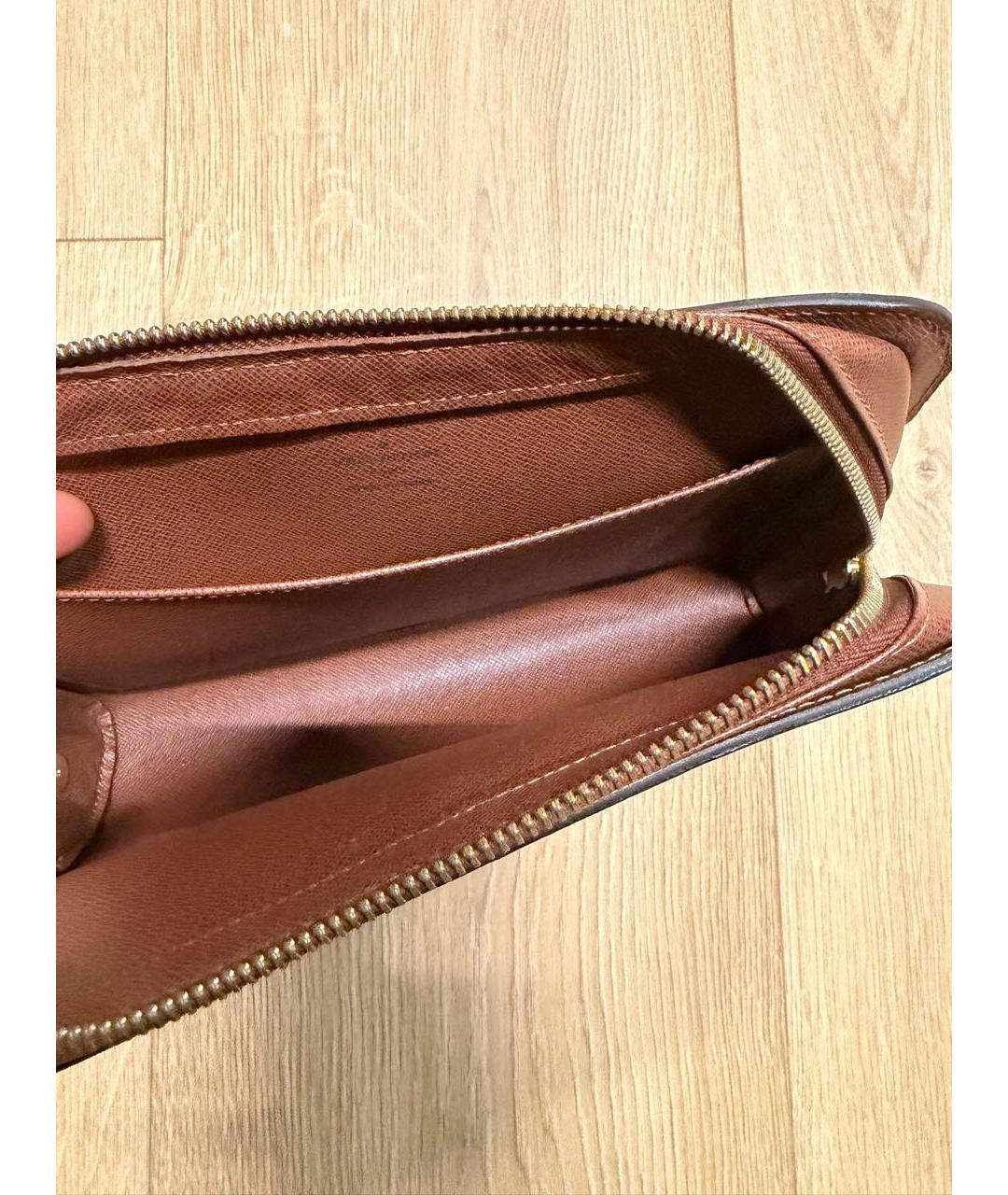 LOUIS VUITTON Коричневая барсетка, фото 4