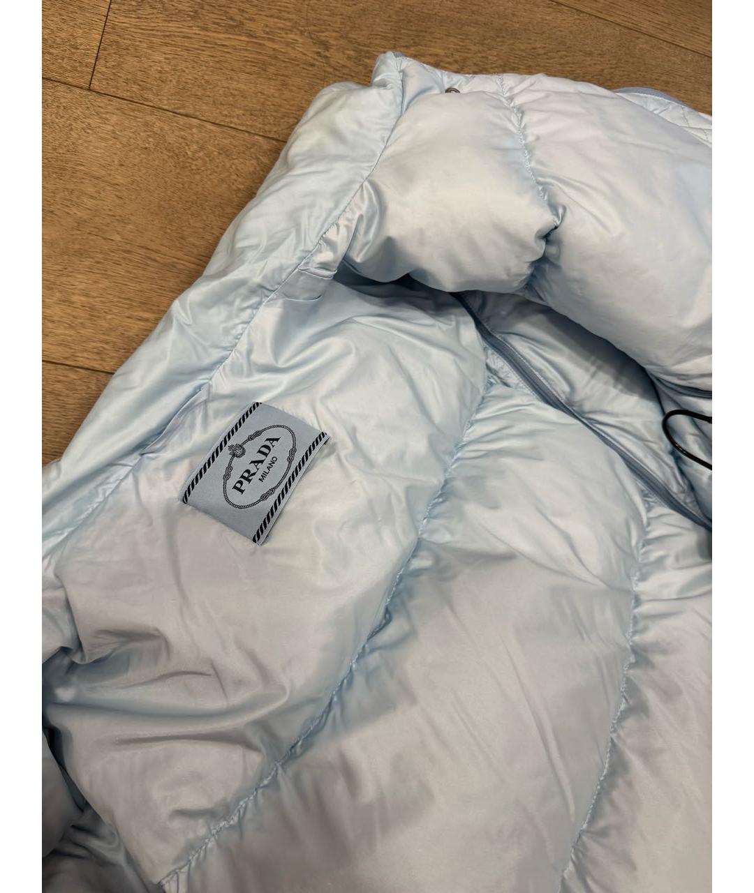 PRADA Голубой полиамидовый пуховик, фото 3