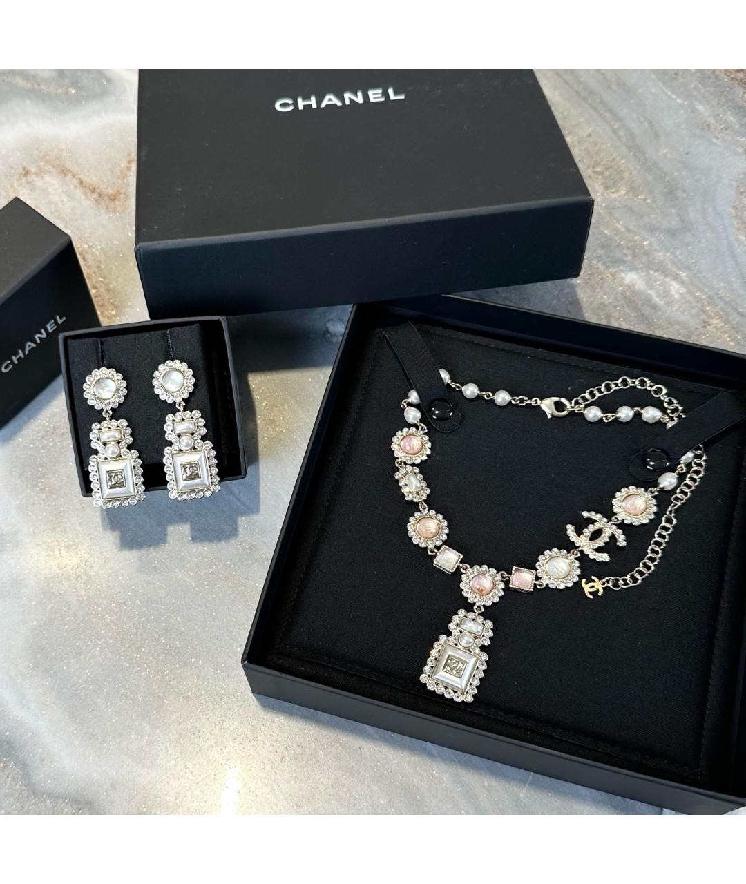 CHANEL Серебряное металлическое колье, фото 2