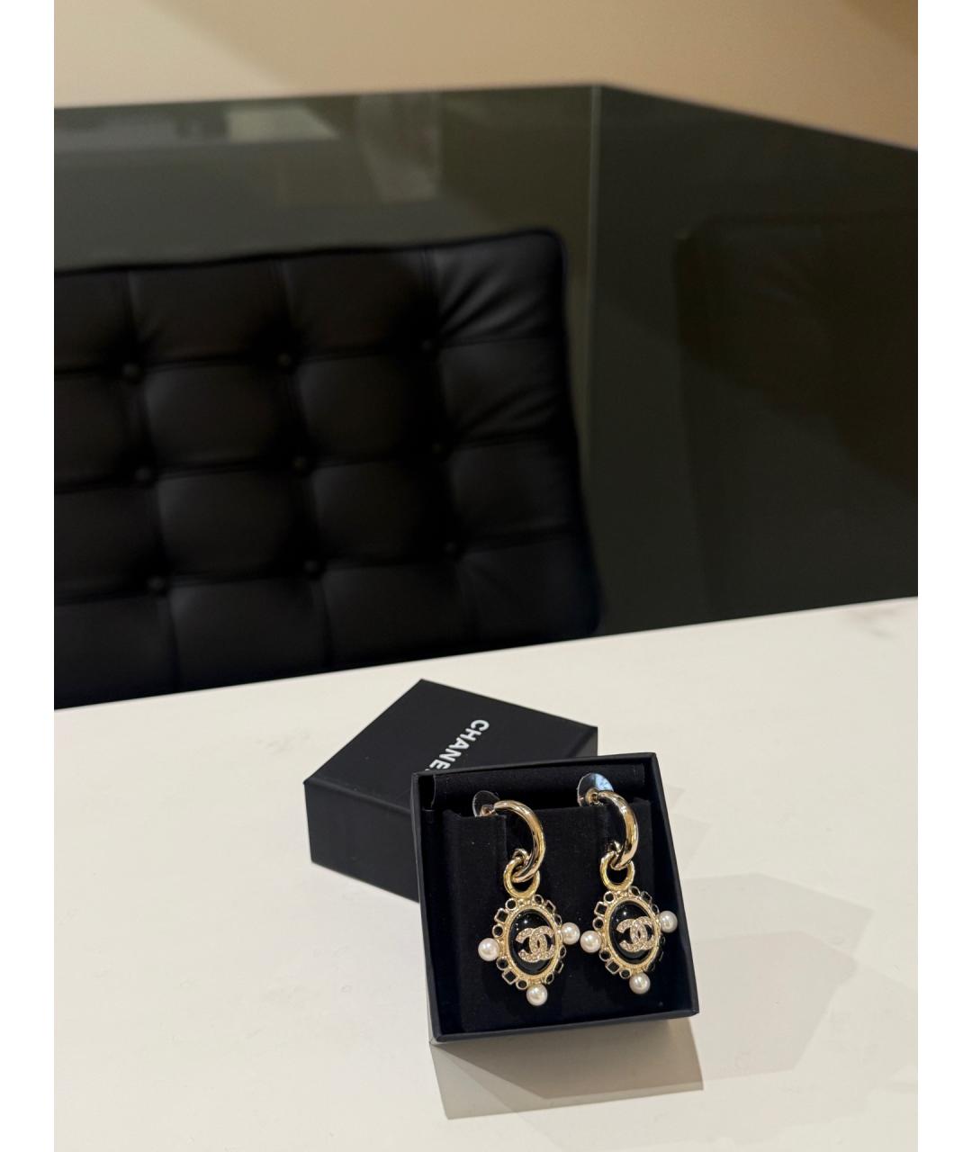 CHANEL Золотые металлические серьги, фото 5