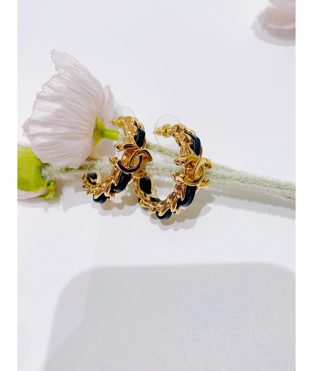 CHANEL Золотые металлические серьги, фото 2