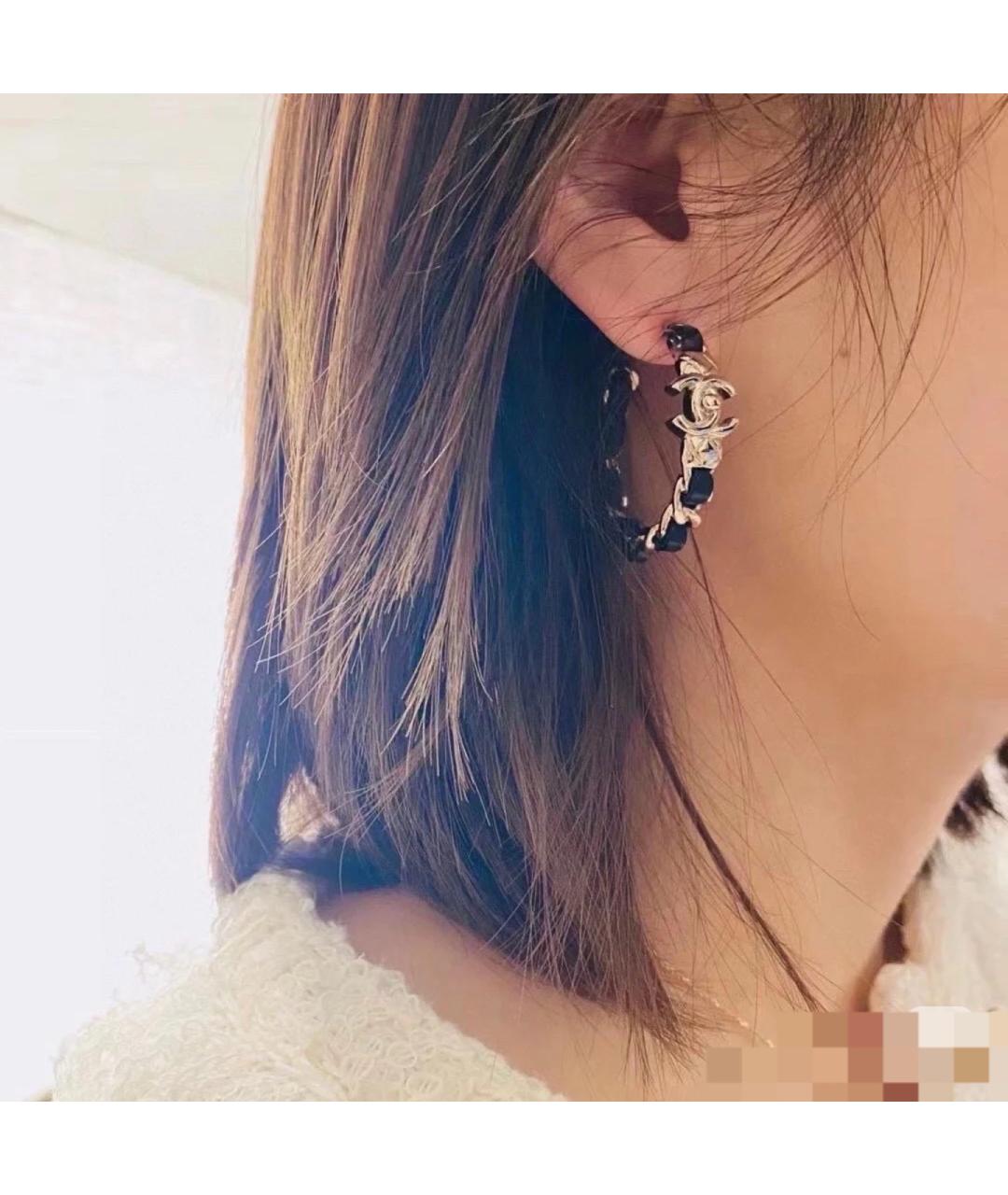 CHANEL Золотые металлические серьги, фото 6