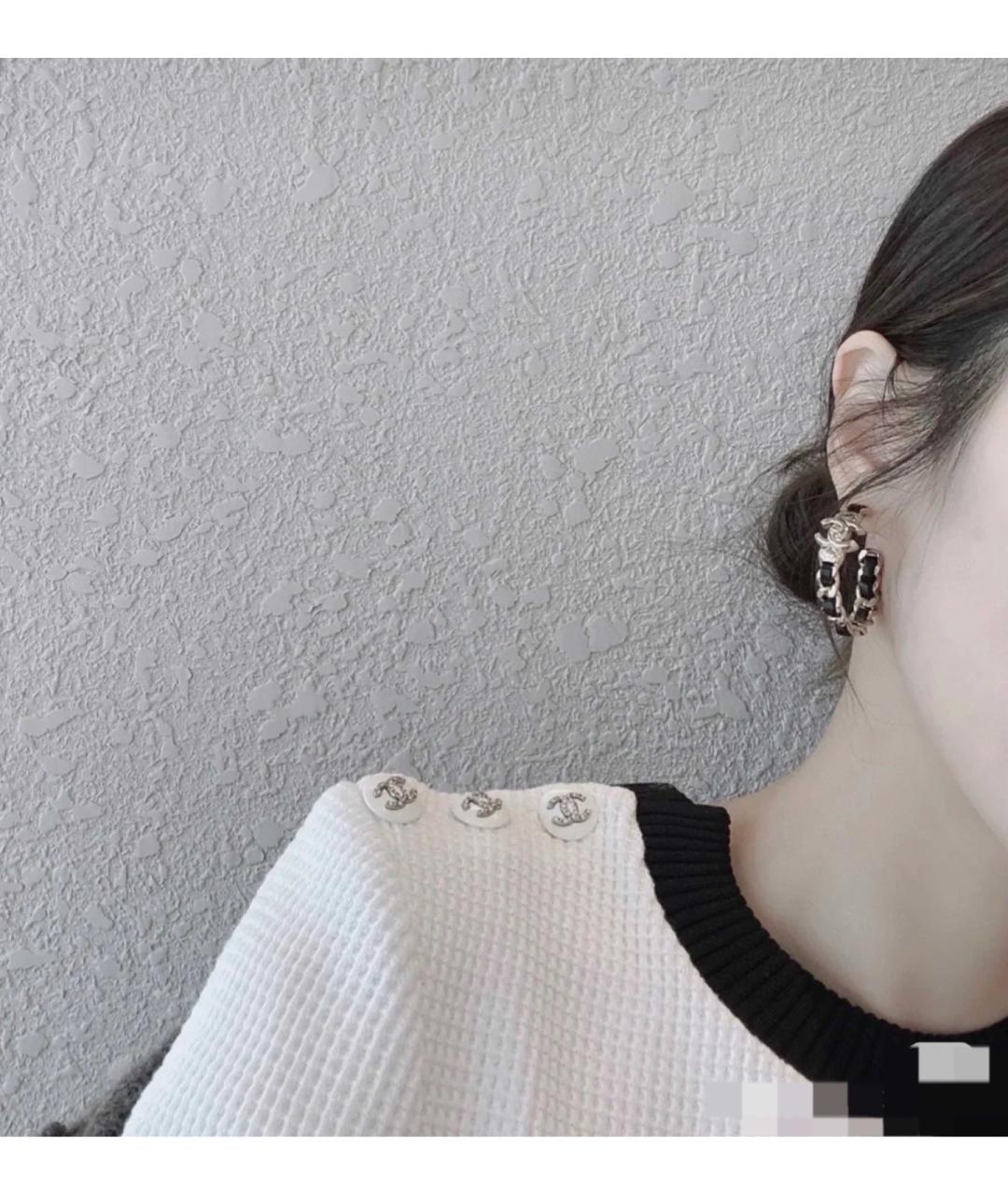 CHANEL Золотые металлические серьги, фото 7