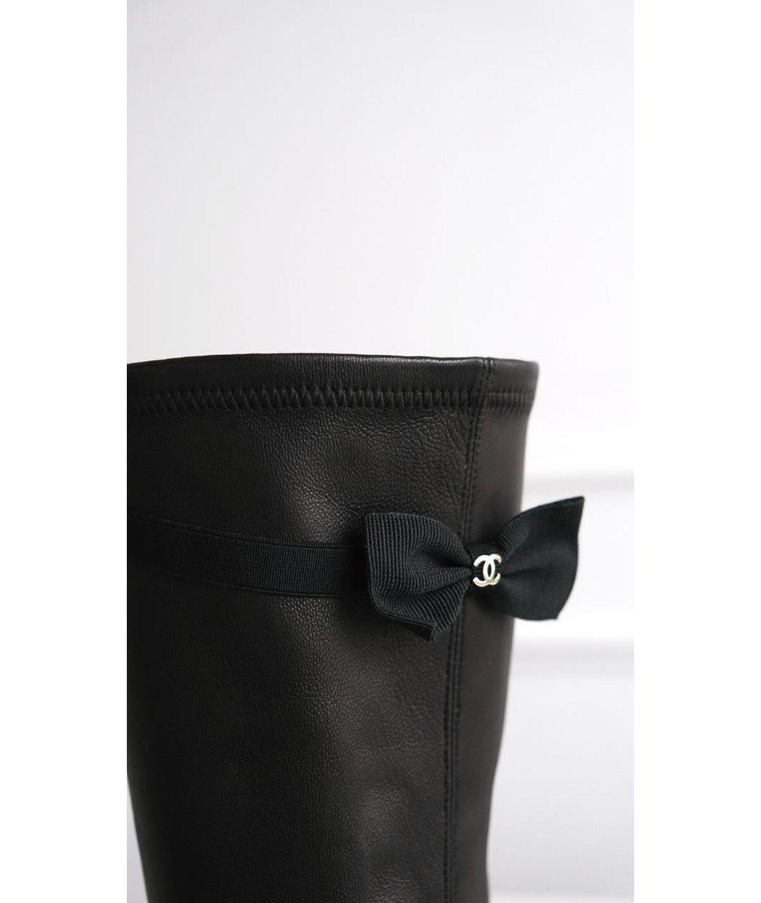 CHANEL Черные кожаные ботфорты, фото 5