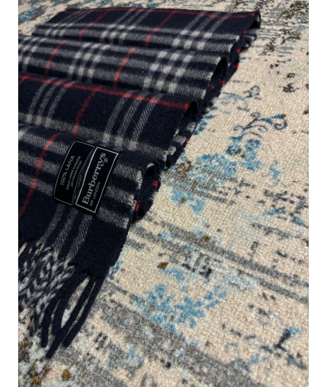BURBERRY Темно-синий шерстяной шарф, фото 3