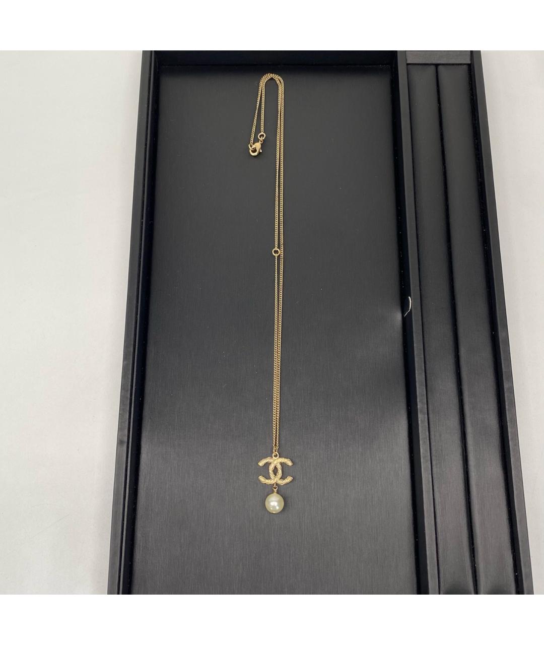 CHANEL Золотая металлическая подвеска, фото 4