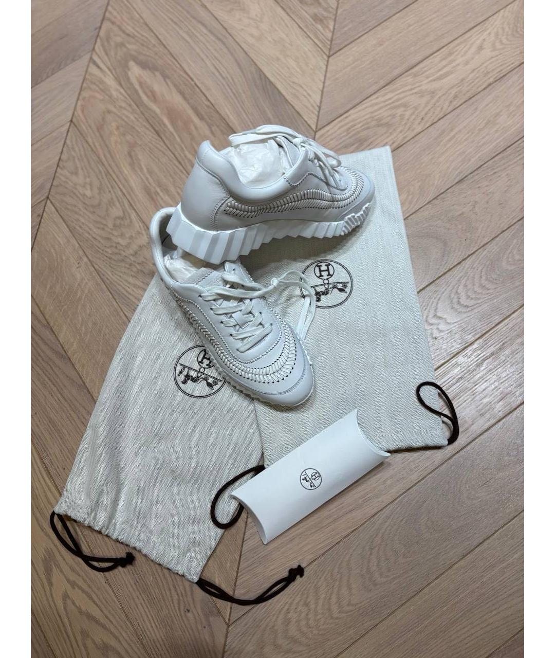 HERMES Белые кожаные кроссовки, фото 2